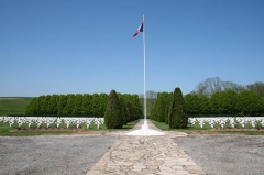 Necropole Nationale de Rougemont (11)